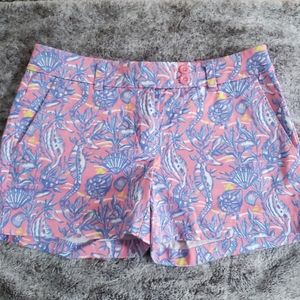 EUC Vineyard Vines shorts Size 2